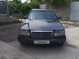 Mercedes-Benz C 200 1997 годаүшін2 000 000 тг. в Алматы