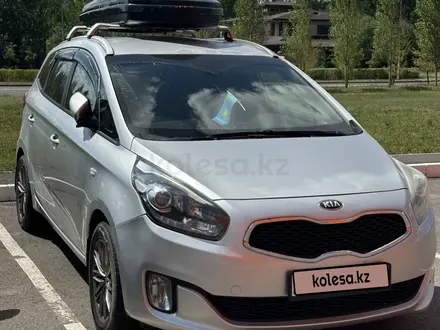 Kia Carens 2014 года за 6 250 000 тг. в Астана