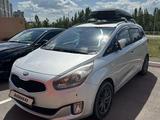 Kia Carens 2014 года за 6 250 000 тг. в Астана – фото 2