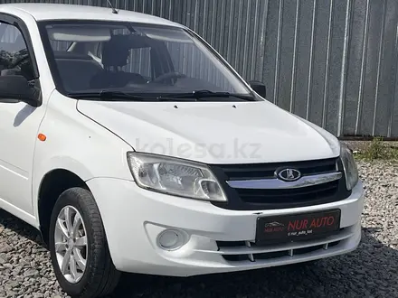 ВАЗ (Lada) Granta 2190 2013 года за 2 100 000 тг. в Костанай – фото 4