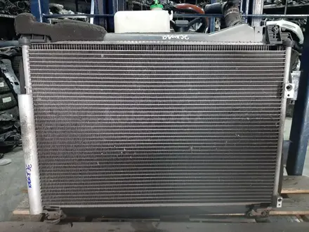Радиатор основной на Suzuki Grand Vitara. за 45 000 тг. в Алматы