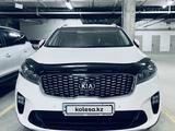 Kia Sorento 2018 годаfor13 500 000 тг. в Астана