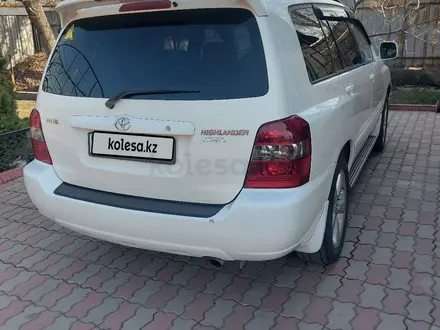 Toyota Highlander 2004 года за 7 500 000 тг. в Алматы – фото 4