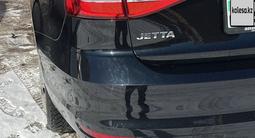 Volkswagen Jetta 2015 года за 7 200 000 тг. в Астана – фото 2