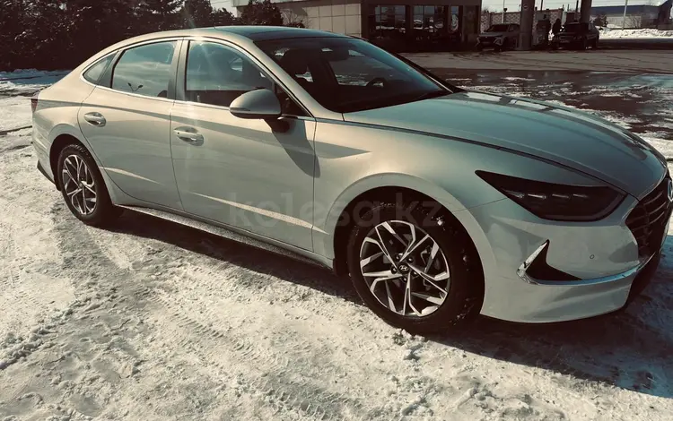 Hyundai Sonata 2023 года за 11 500 000 тг. в Алматы