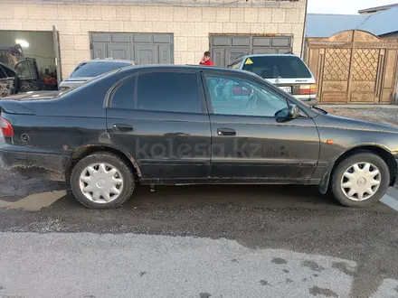 Toyota Carina E 1995 года за 1 784 878 тг. в Туркестан – фото 4