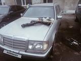 Mercedes-Benz E 230 1987 года за 800 000 тг. в Талдыкорган – фото 3