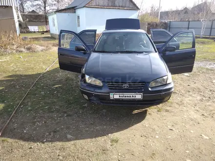 Toyota Camry 1996 года за 2 750 000 тг. в Шымкент – фото 2