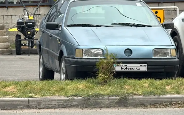 Volkswagen Passat 1990 годаүшін400 000 тг. в Алматы