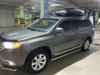 Toyota Highlander 2012 года за 11 500 000 тг. в Астана