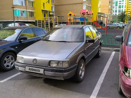 Volkswagen Passat 1992 года за 1 200 000 тг. в Астана