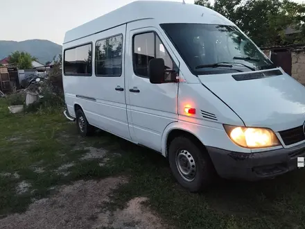 Mercedes-Benz Sprinter 2003 года за 5 000 000 тг. в Алматы – фото 2