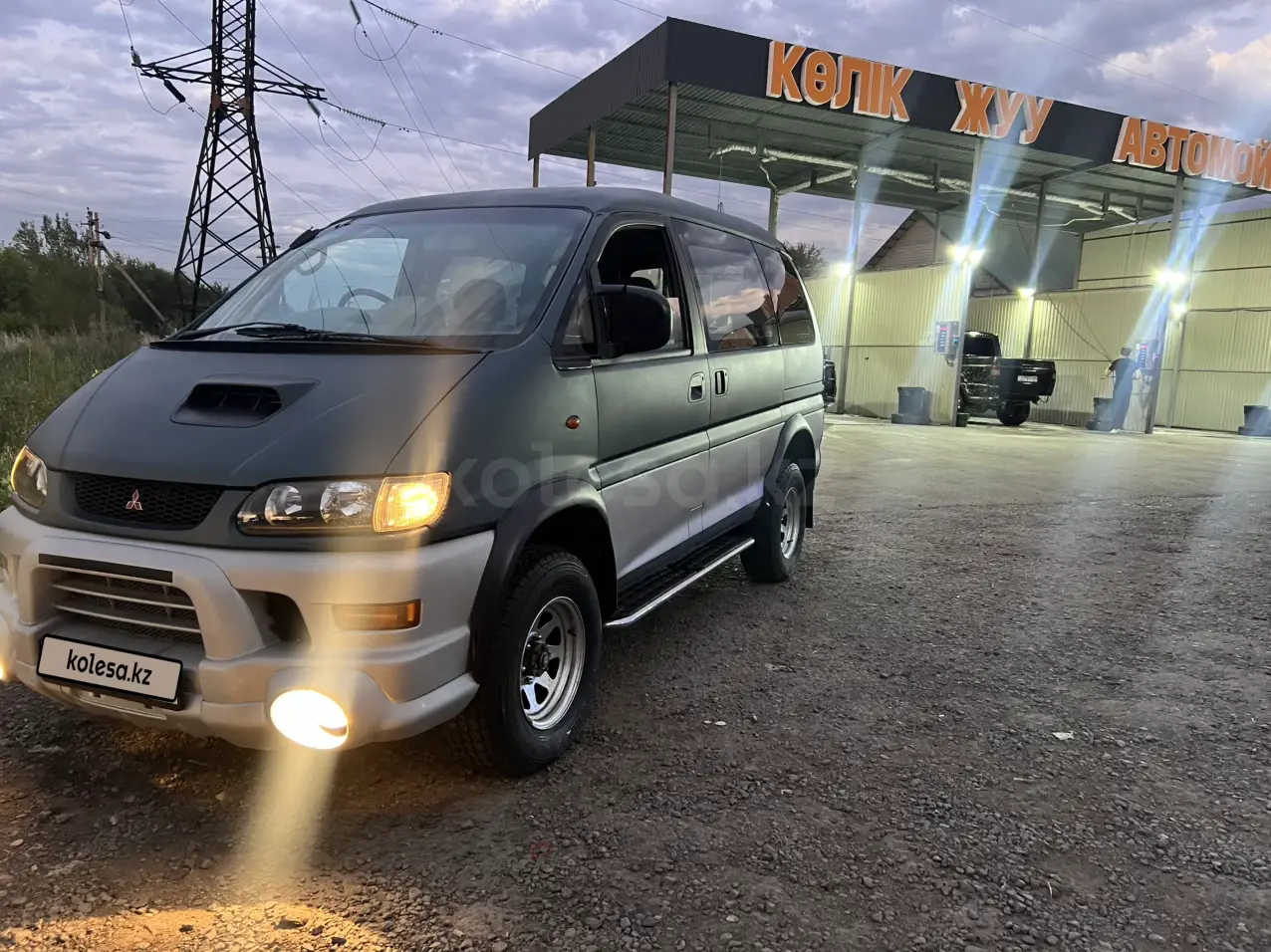 Mitsubishi Delica, 1996