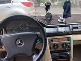 Mercedes-Benz E 200 1989 годаүшін900 000 тг. в Сатпаев – фото 2