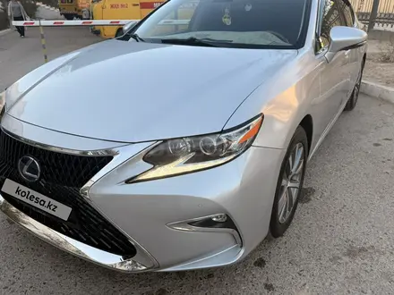 Lexus ES 300h 2014 года за 7 600 000 тг. в Жанаозен – фото 5