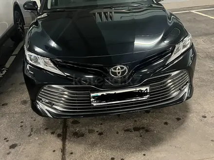 Toyota Camry 2018 года за 13 500 000 тг. в Астана – фото 3