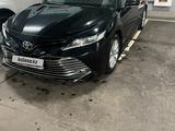 Toyota Camry 2018 года за 14 000 000 тг. в Астана – фото 5