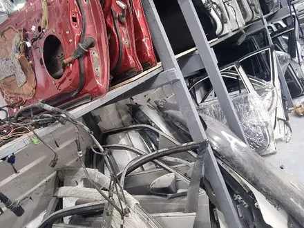 Дверь за 100 000 тг. в Актау