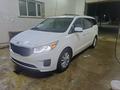 Kia Carnival 2016 года за 8 000 000 тг. в Актобе – фото 2