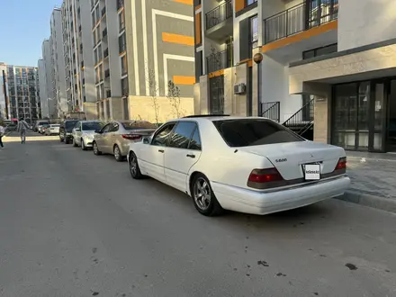 Mercedes-Benz S 320 1997 года за 3 800 000 тг. в Алматы – фото 5