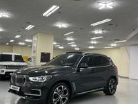 BMW X5 2022 года за 38 000 000 тг. в Астана