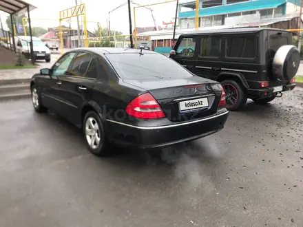 Mercedes-Benz E 320 2003 года за 8 200 000 тг. в Макинск – фото 5