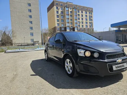 Chevrolet Aveo 2014 года за 2 700 000 тг. в Актобе – фото 9