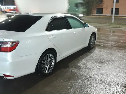 Toyota Camry 2017 года за 12 999 999 тг. в Уральск – фото 9