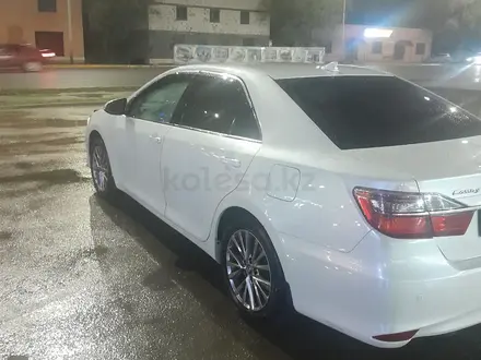 Toyota Camry 2017 года за 12 999 999 тг. в Уральск – фото 11