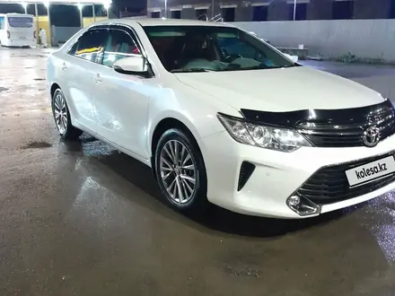 Toyota Camry 2017 года за 12 999 999 тг. в Уральск – фото 4