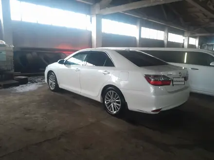 Toyota Camry 2017 года за 12 999 999 тг. в Уральск – фото 6