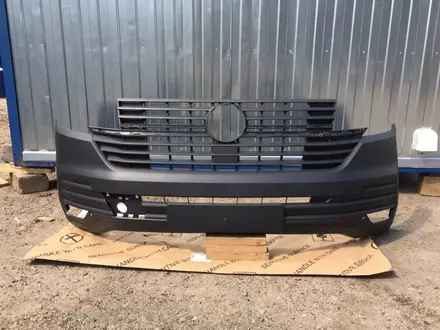 Бампер передний Volkswagen Transporter за 1 000 тг. в Астана