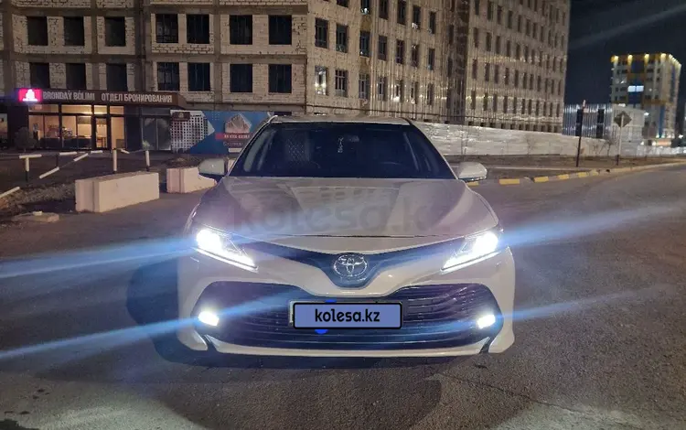 Toyota Camry 2020 годаfor14 200 000 тг. в Актау