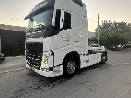 Volvo  FH 2018 года за 36 000 000 тг. в Шымкент