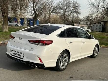 Hyundai Sonata 2018 года за 8 900 000 тг. в Шымкент – фото 4