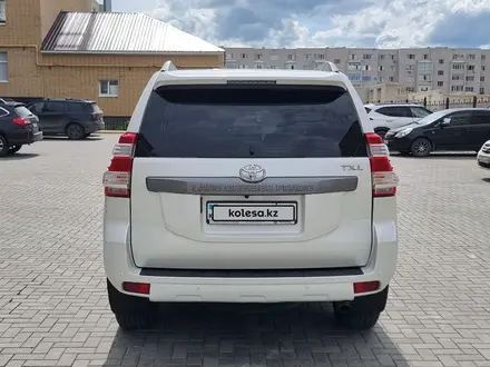 Toyota Land Cruiser Prado 2014 года за 16 800 000 тг. в Актобе – фото 4