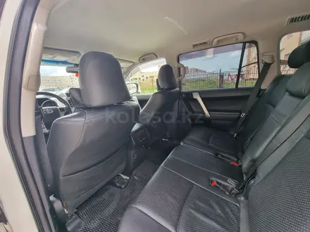 Toyota Land Cruiser Prado 2014 года за 16 800 000 тг. в Актобе – фото 8