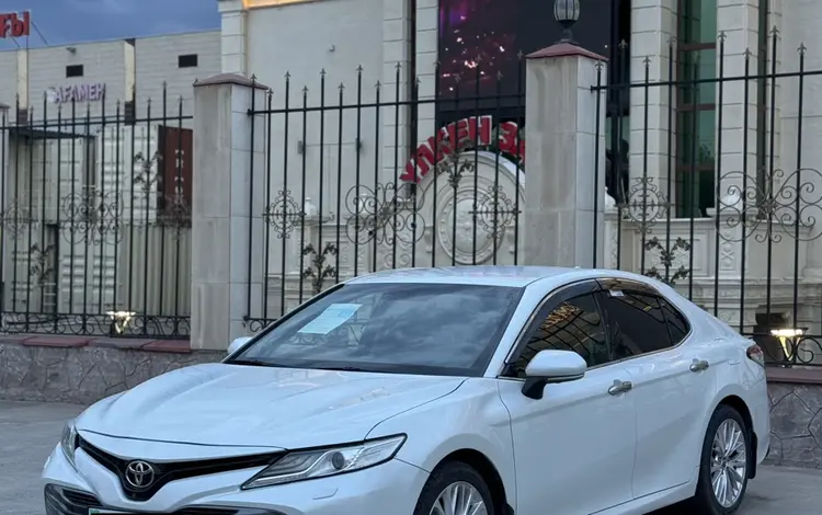 Toyota Camry 2018 годаүшін14 500 000 тг. в Шымкент