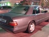 Mercedes-Benz E 320 1994 годаүшін4 100 000 тг. в Туркестан – фото 4