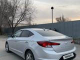 Hyundai Elantra 2019 года за 8 400 000 тг. в Алматы – фото 4