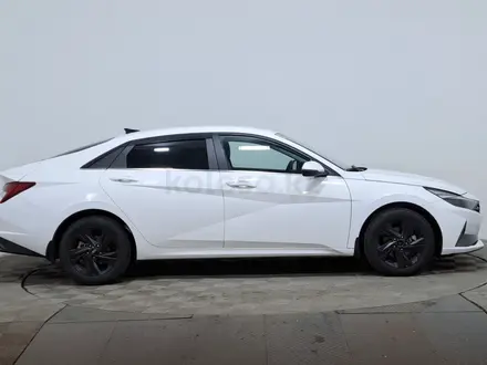 Hyundai Elantra 2022 года за 8 300 000 тг. в Астана – фото 4