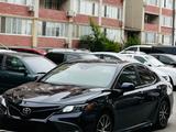 Toyota Camry 2021 годаүшін9 500 000 тг. в Атырау