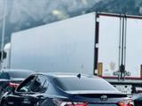 Toyota Camry 2021 годаүшін9 500 000 тг. в Атырау – фото 4