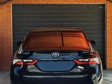 Toyota Camry 2021 годаүшін9 500 000 тг. в Атырау – фото 5