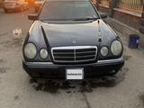 Mercedes-Benz E 280 1997 годаүшін4 200 000 тг. в Талдыкорган – фото 2