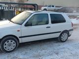 Volkswagen Golf 1994 годаfor1 700 000 тг. в Астана – фото 2