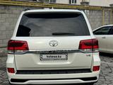 Toyota Land Cruiser 2016 года за 29 500 000 тг. в Алматы – фото 4