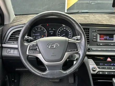 Hyundai Elantra 2018 года за 7 750 000 тг. в Атырау – фото 10