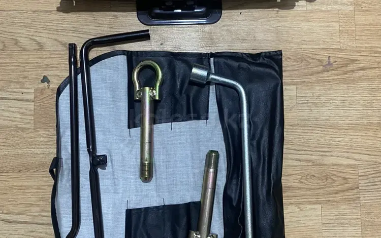 Домкрат Тойота за 15 000 тг. в Астана