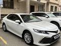 Toyota Camry 2023 года за 16 900 000 тг. в Актау – фото 3